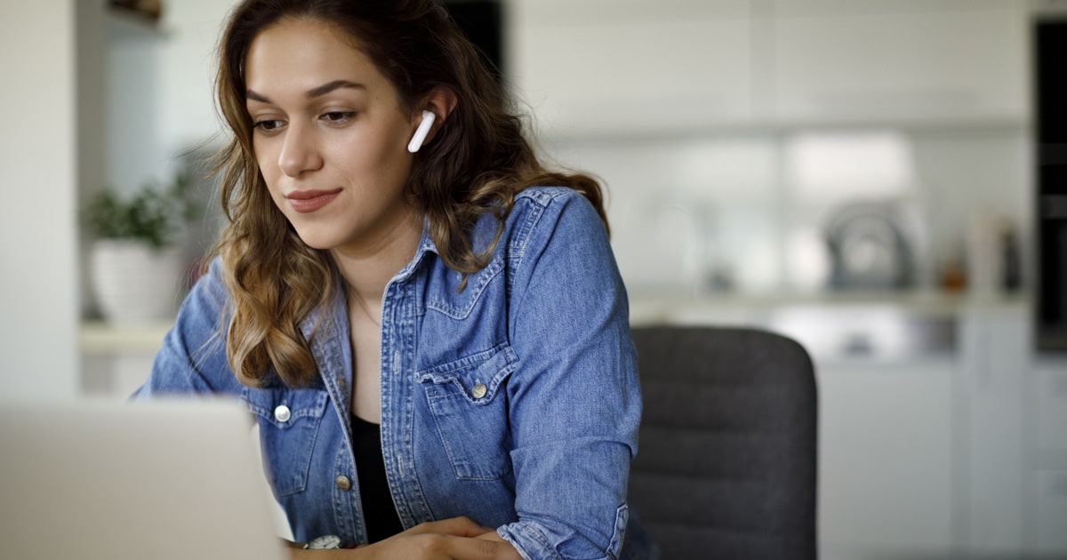 Woman on laptop